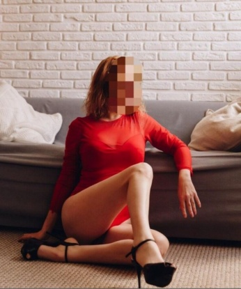 Еленка, 29 лет, 2 размер груди